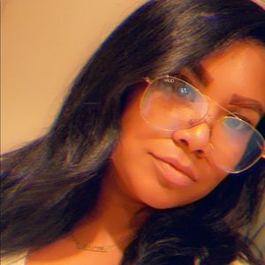 Meet your Posher, Tawnee janae